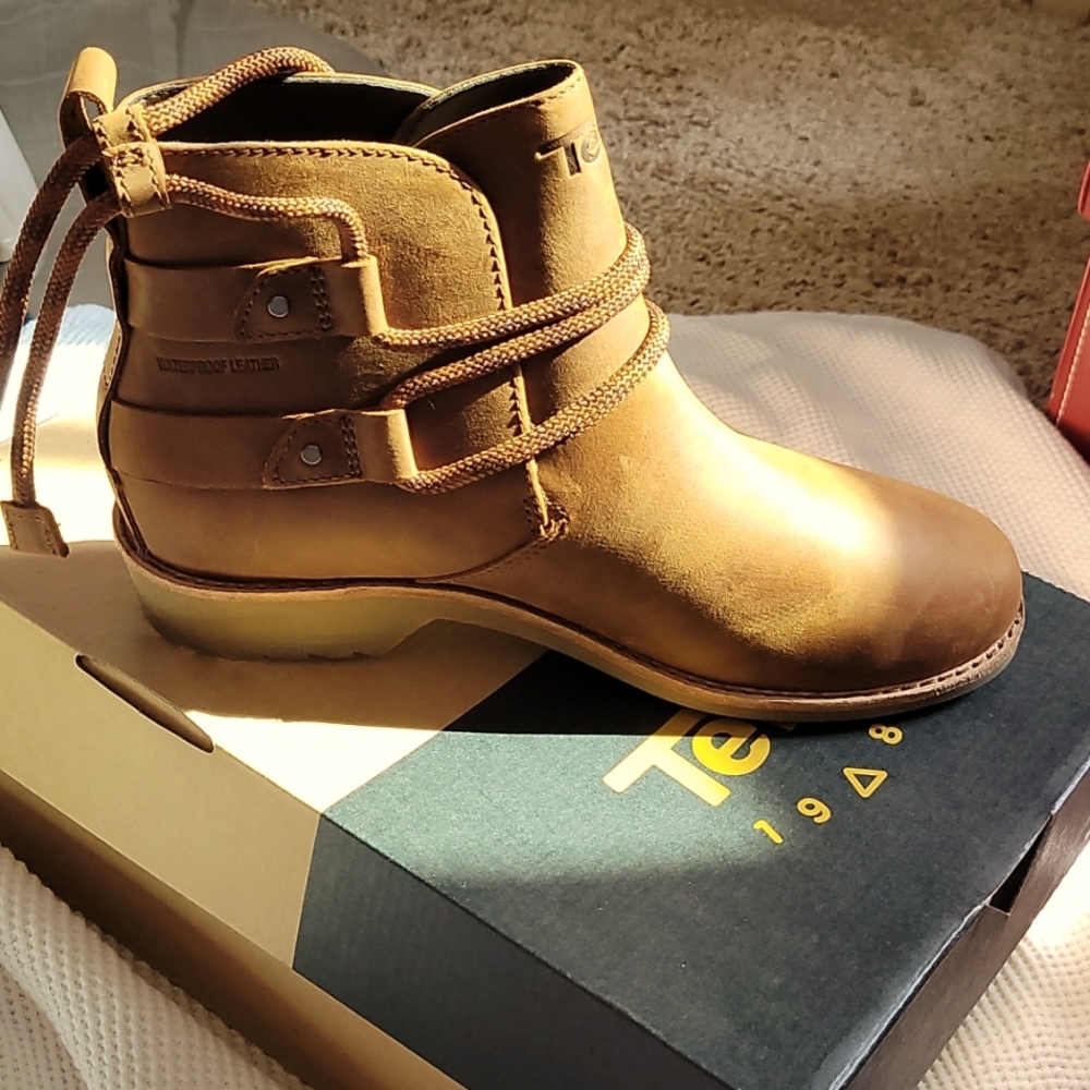 Teva Boots